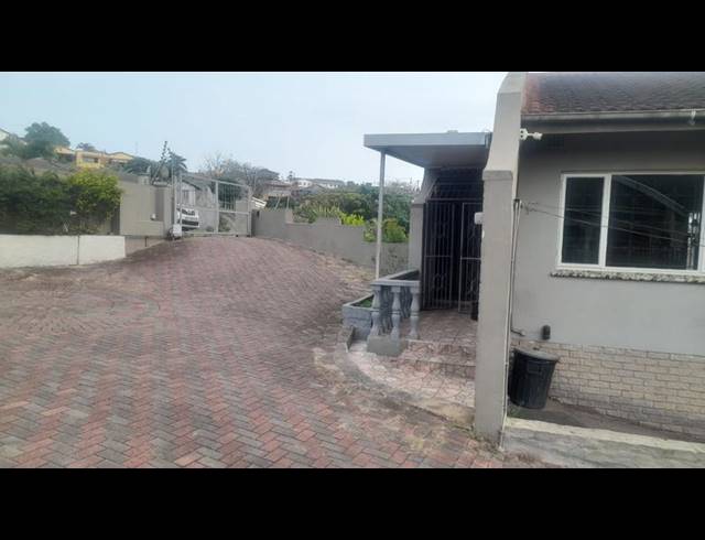 2 BEDROOM PROPERTY TO RENT IN AVOCA